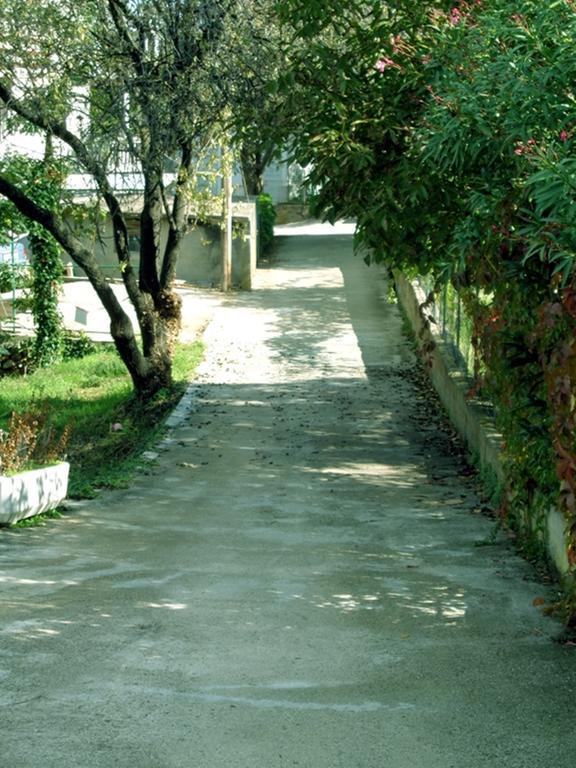 Apartments Skrivaneli 耶尔萨 外观 照片