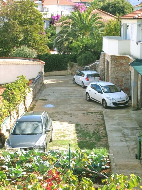 Apartments Skrivaneli 耶尔萨 外观 照片